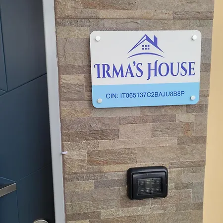 Holiday home Irma's House